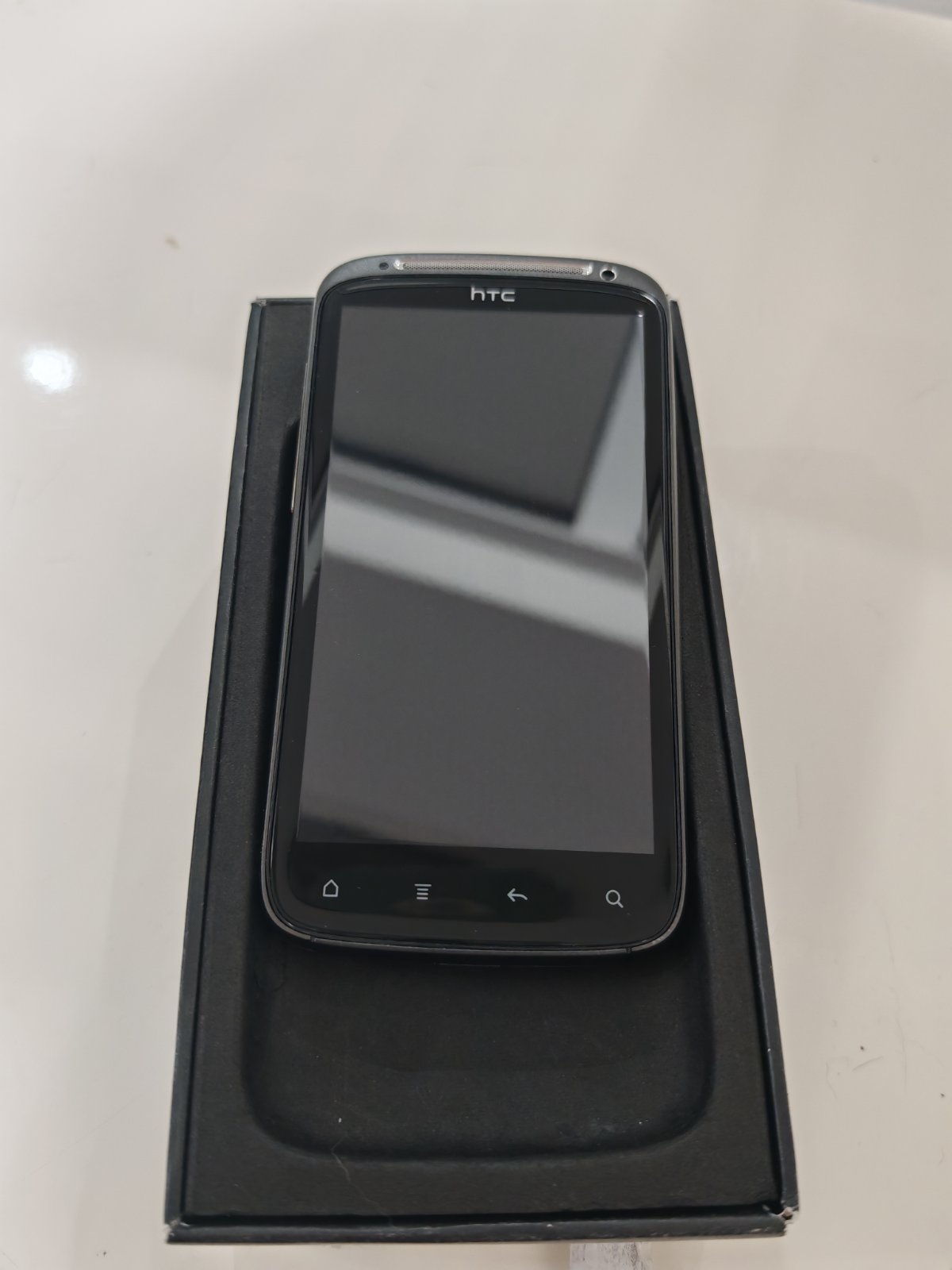 HTC_Sensation_Front